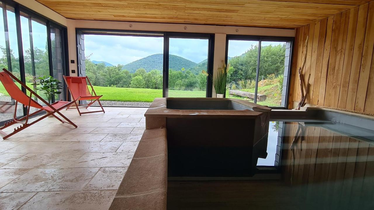 Les Milles Bottes Et Ses Roulottes Villa Encausse-les-Thermes Екстериор снимка