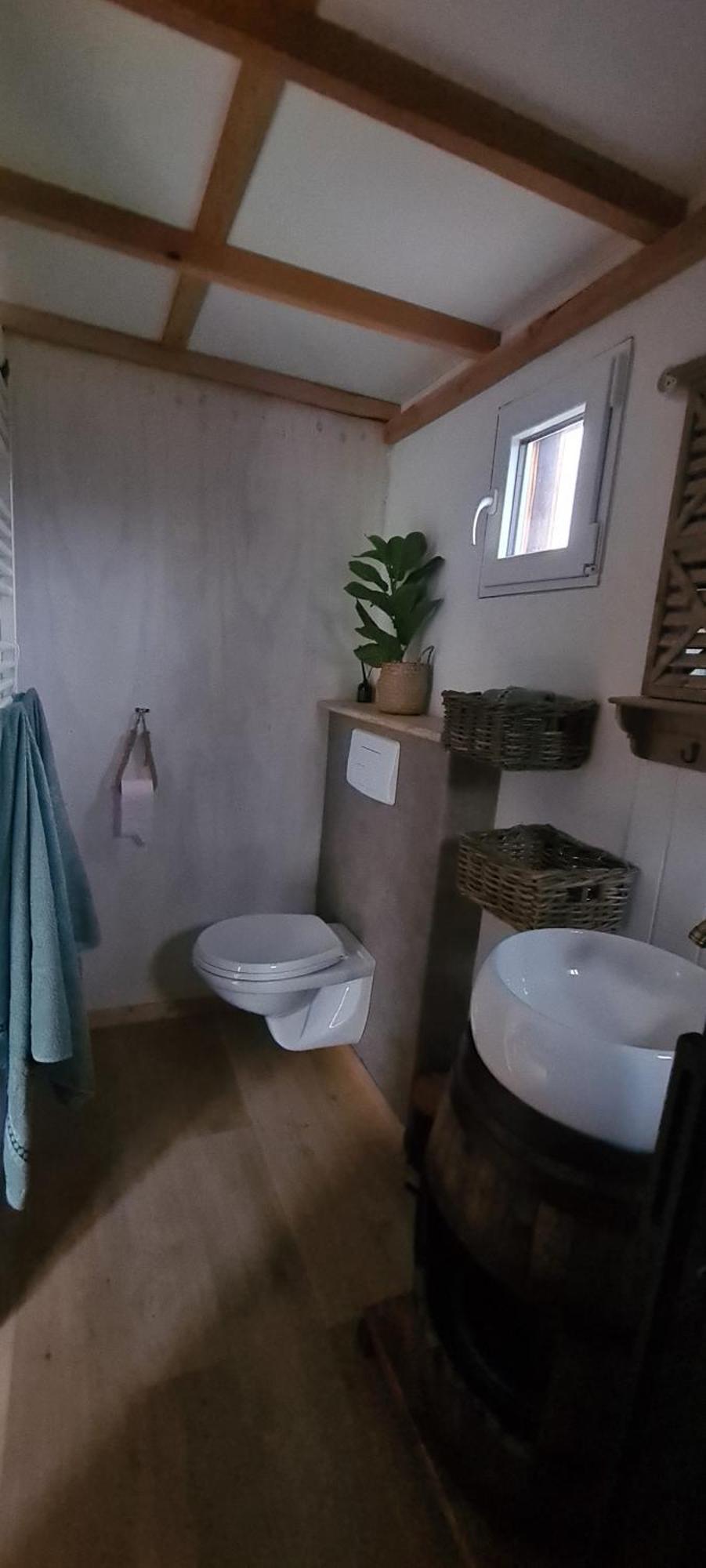 Les Milles Bottes Et Ses Roulottes Villa Encausse-les-Thermes Екстериор снимка